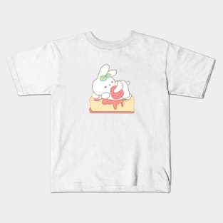 Adorable Bunny Lying on a Luscious Cheesecake Kids T-Shirt